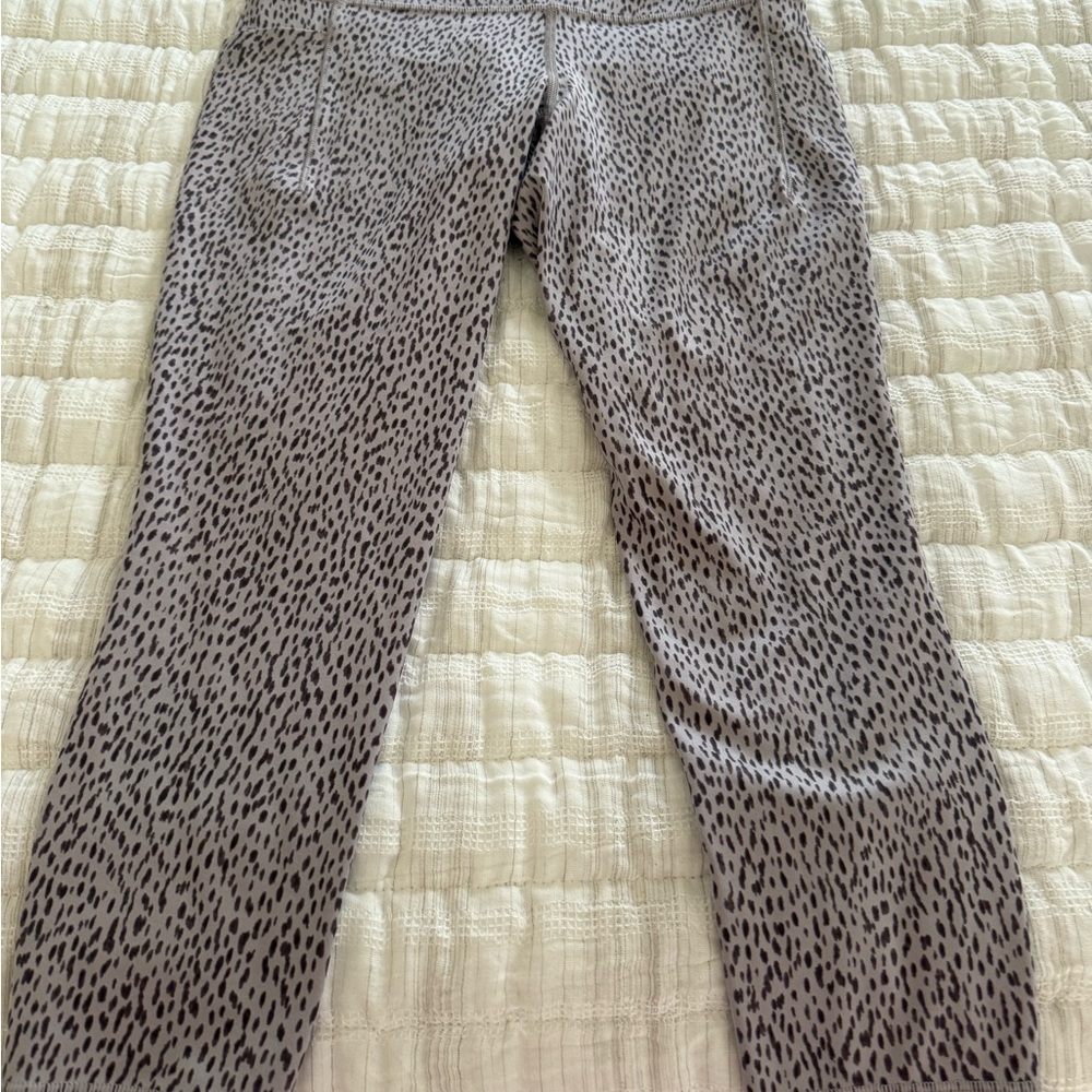 Athleta Gray Patterned Ankle Pants - image 1